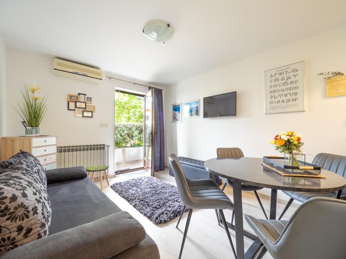 Apartments Zlatko & Mira Dorcic Baška Eksteriør bilde
