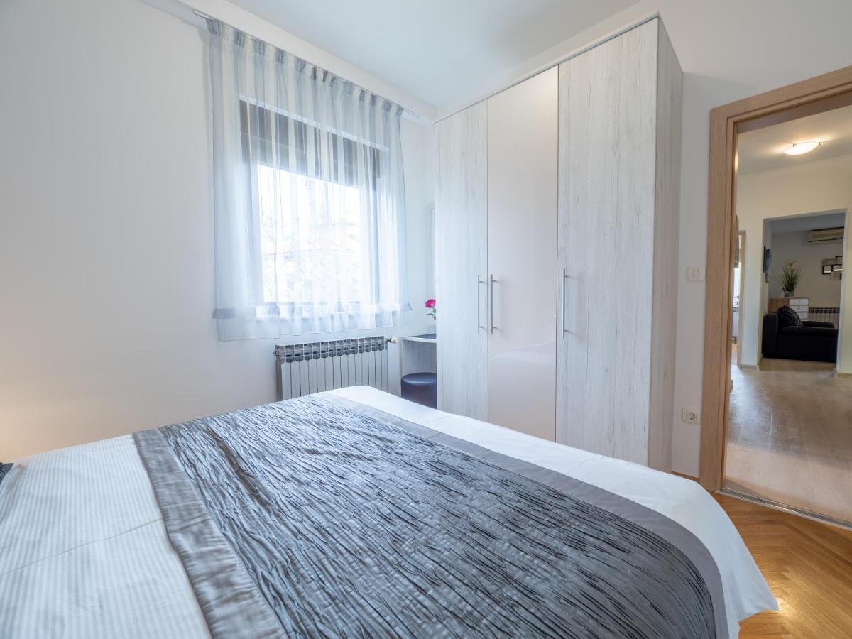 Apartments Zlatko & Mira Dorcic Baška Eksteriør bilde