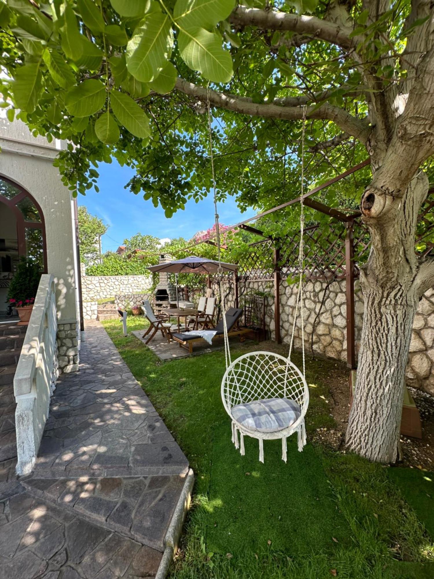 Apartments Zlatko & Mira Dorcic Baška Eksteriør bilde
