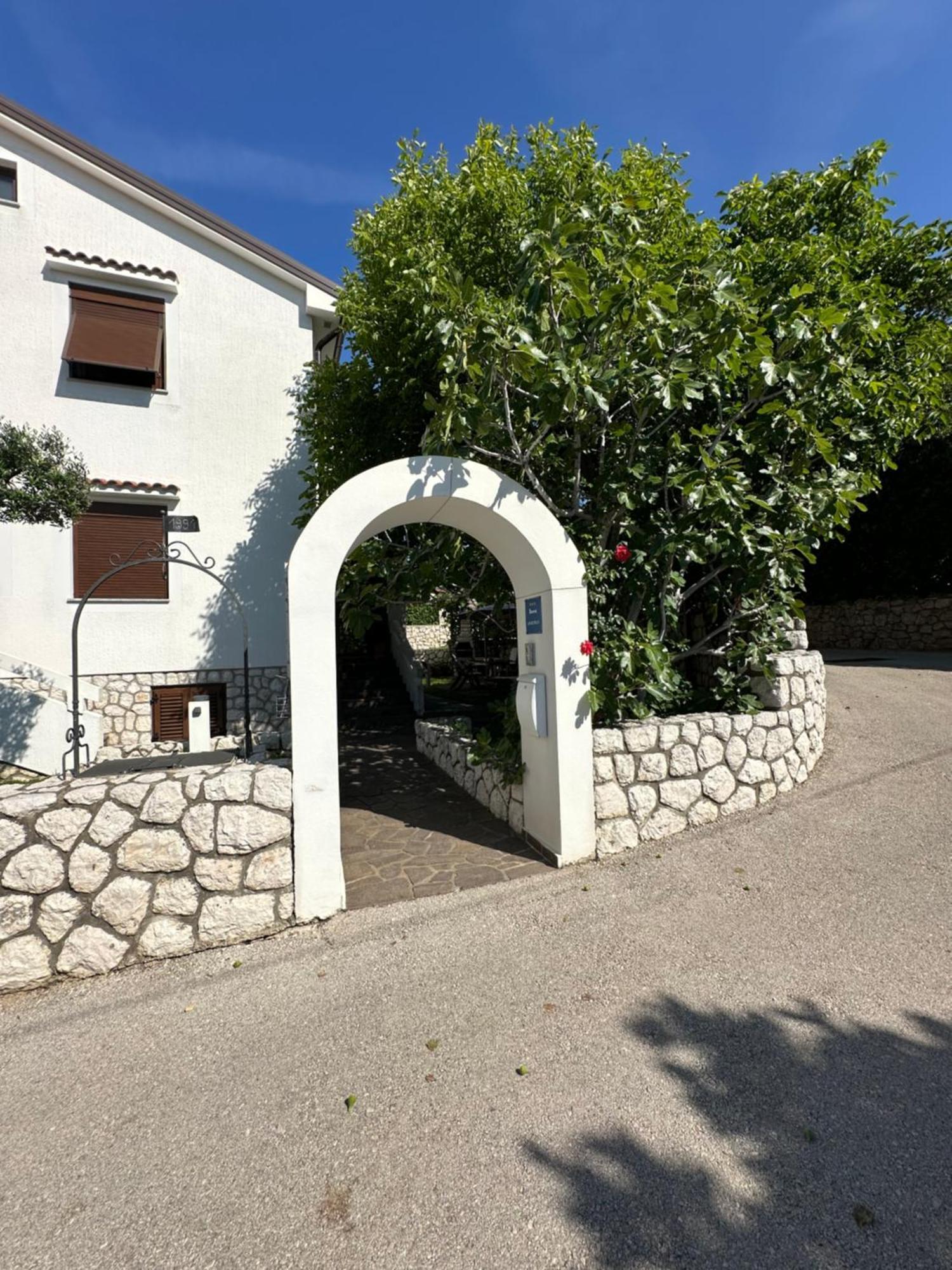 Apartments Zlatko & Mira Dorcic Baška Eksteriør bilde
